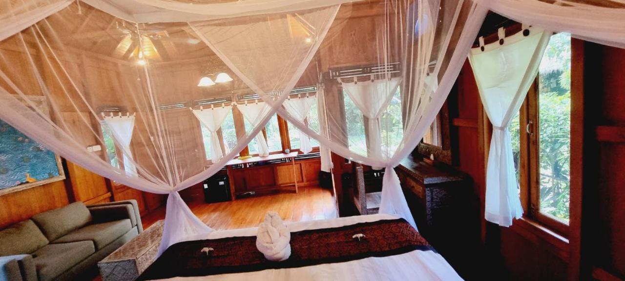 Avalon Ubud Castle & Spa Екстериор снимка